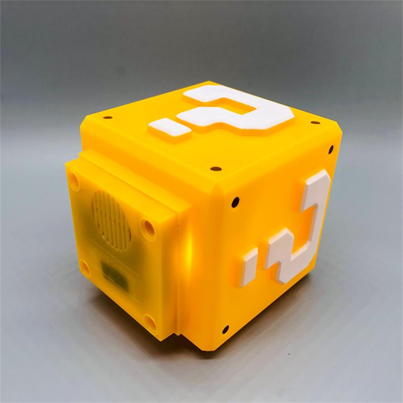 Leuchtende Super Mario Fragezeichenbox