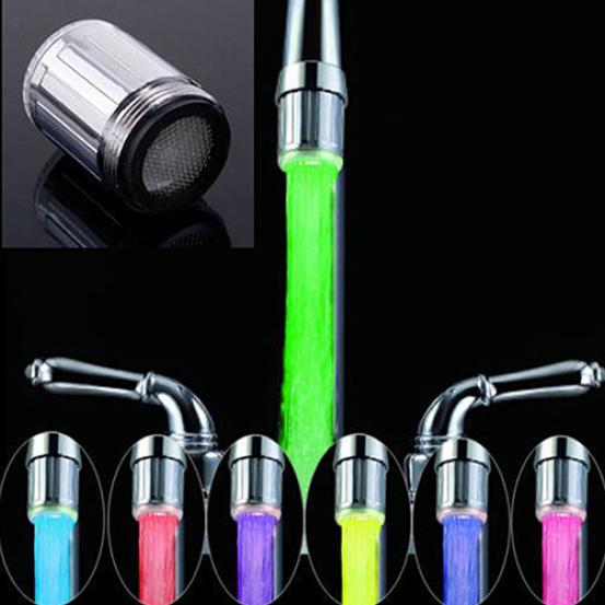 Leuchtender Wasserhahnaufsatz